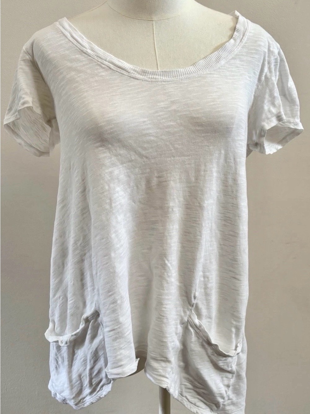 Anthropologie Left of Center White Slub Knit Tee Ruched Hem Boho XS